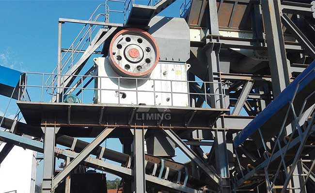 固定式顎式破碎機案例現(xiàn)場實拍