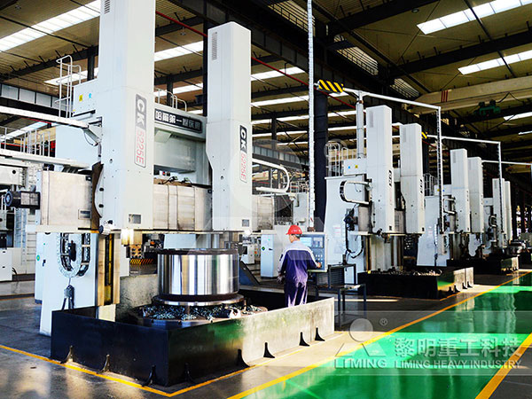 黎明重工生產(chǎn)車(chē)間展示