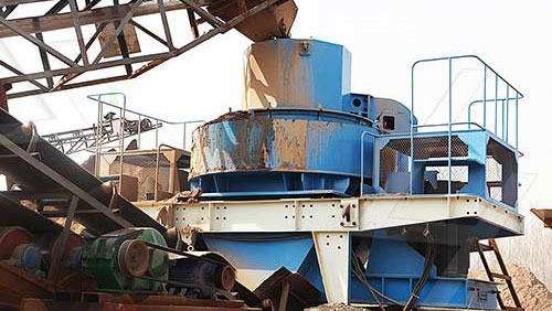 制砂機(jī)現(xiàn)場工作圖