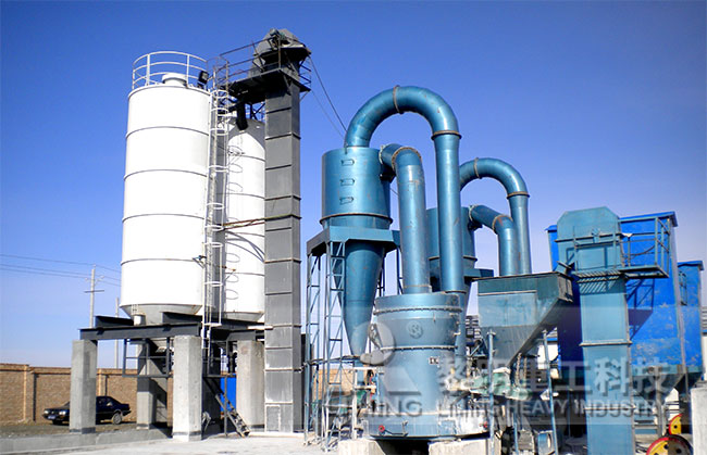 雷蒙磨粉機現(xiàn)場圖