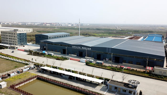 品質(zhì)，為你<br>行穩(wěn)致遠(yuǎn)，精益求精